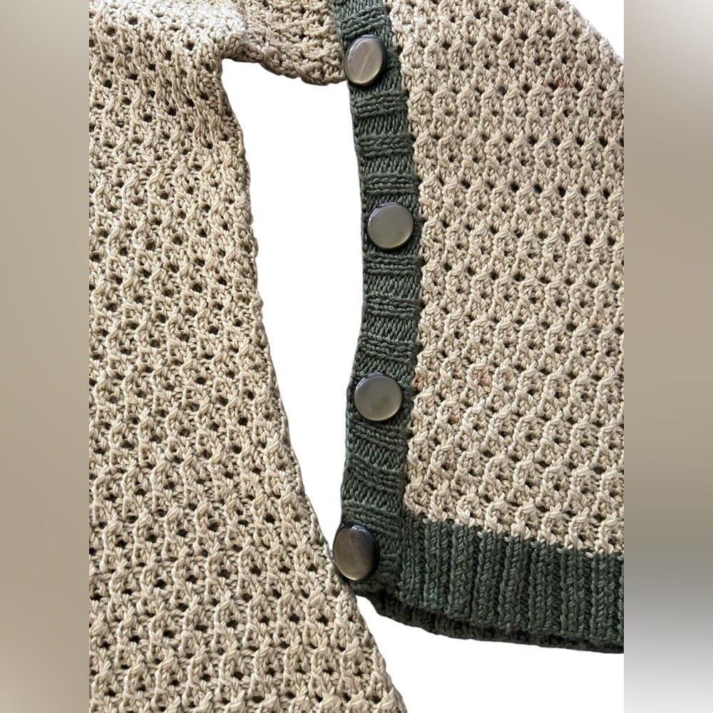 VINTAGE HANDMADE KNIT SWEATER - Picture 3 of 10